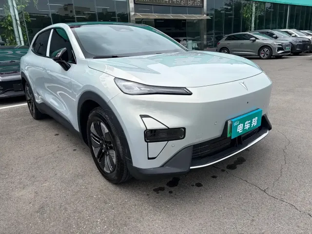 Deepal Shenlan S05 2026 620Max Pure Electric Edition — Фото автомобиля 3
