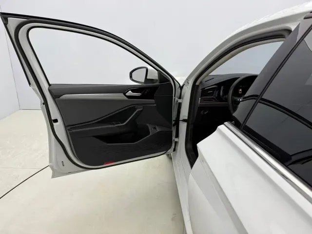 Volkswagen Sagitar 2022 280TSI DSG Surpassing Edition — Фото автомобиля 17