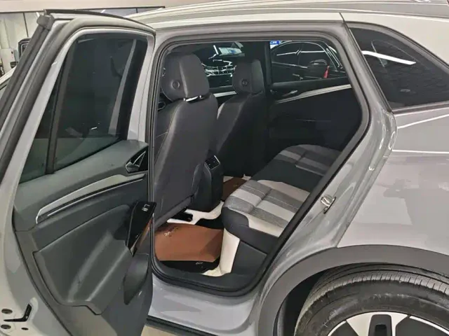 Volkswagen ID.4 Crozz — Фото автомобиля 11