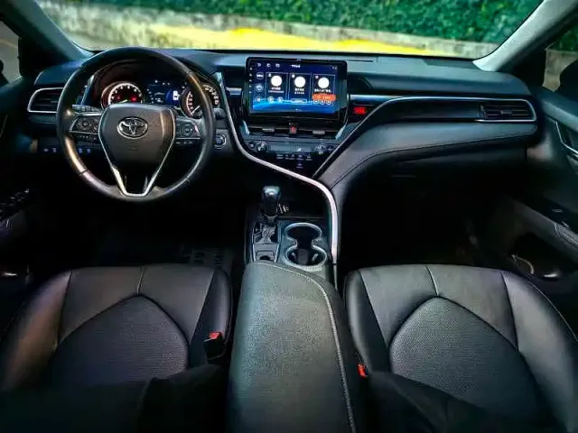 Toyota Camry — Фото автомобиля 4