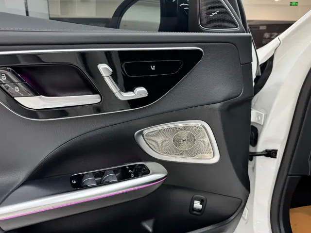 Mercedes-Benz C-Class — Фото автомобиля 12