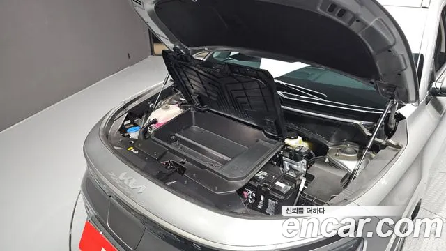 Kia Niro Niro (New) — Фото автомобиля 9