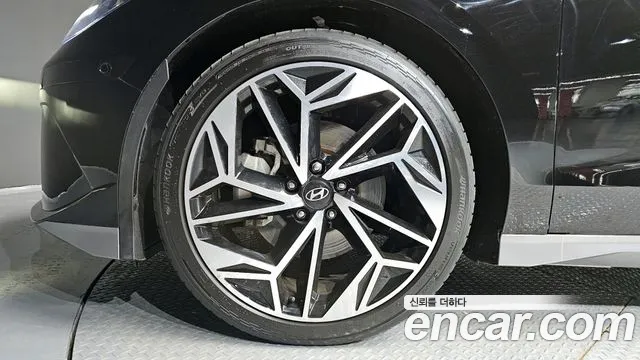Hyundai Ioniq6 Long Range AWD — Фото автомобиля 5