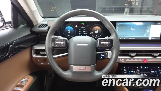 Hyundai Grandeur Grandeur (GN7) 2.5 Бензин 2WD — Фото автомобиля 13