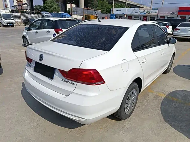 Volkswagen Santana — Фото автомобиля 6