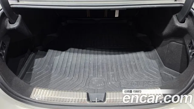 Mercedes-Benz E-Class W214 — Фото автомобиля 26
