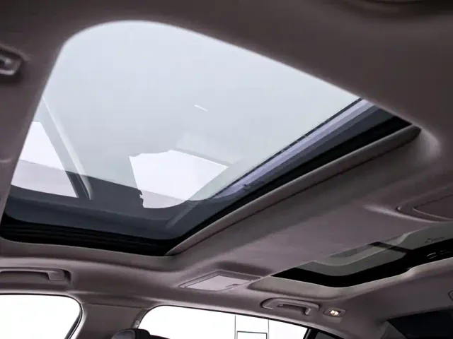 BMW 5 Series — Фото автомобиля 12