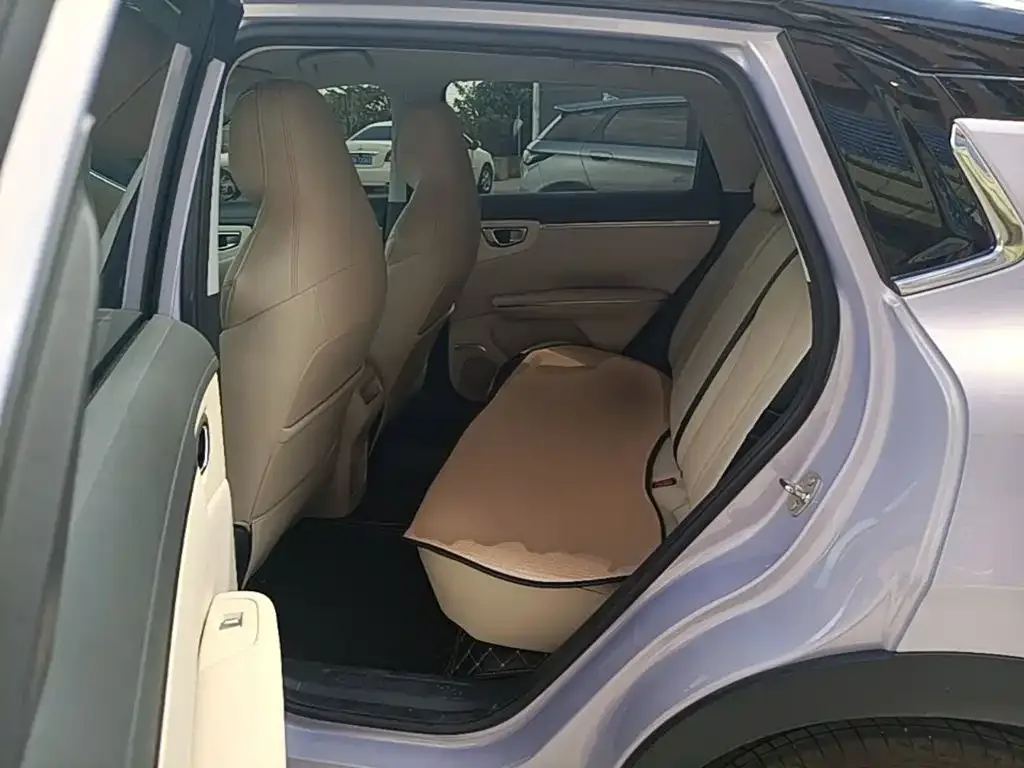 Wuling Motors Wuling Bingo S 2025 Model 325km Premium Edition — Фото автомобиля 15