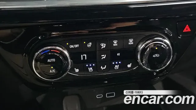 ChevroletGMDaewoo Trax Trax Кроссовер — Фото автомобиля 13