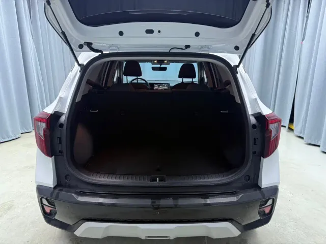 Kia Seltos — Фото автомобиля 19