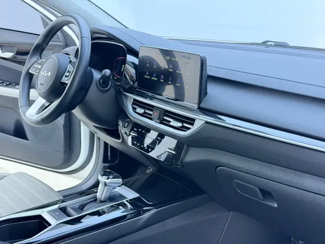 Kia K3 — Фото автомобиля 15