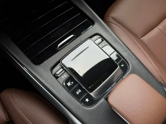 Mercedes-Benz GLB-Class — Фото автомобиля 9