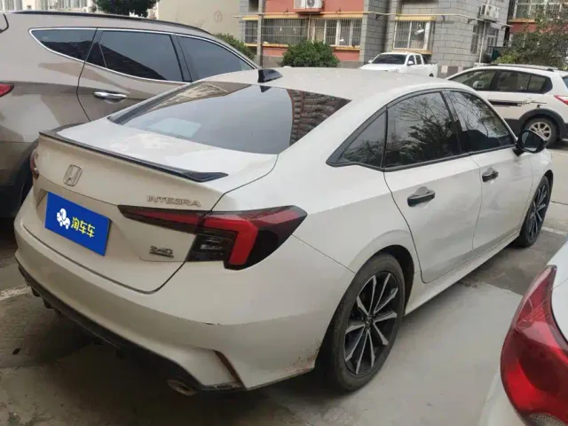Honda Integra — Фото автомобиля 3