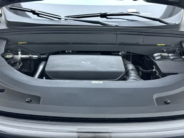 Li Auto L7 — Фото автомобиля 9