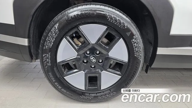 Hyundai Santa Fe MX5 — Фото автомобиля 5