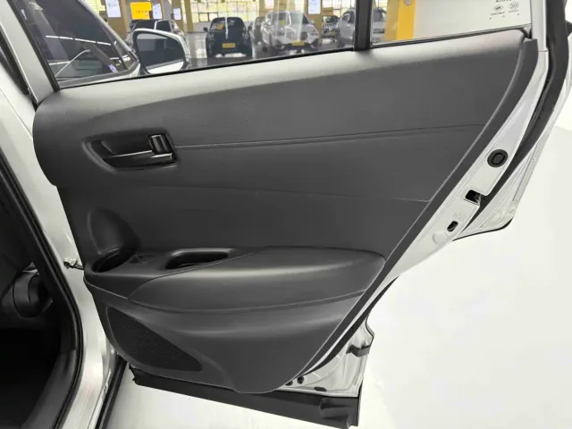 Toyota Frontlander 2024 2.0L Smart Hybrid Dual Engine Leading Edition — Фото автомобиля 21