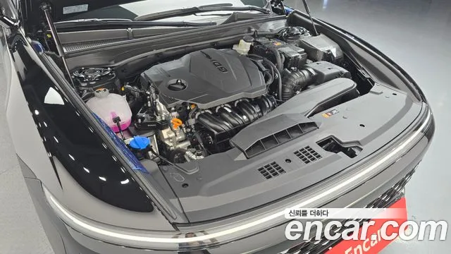 Hyundai Grandeur GN7 — Фото автомобиля 5