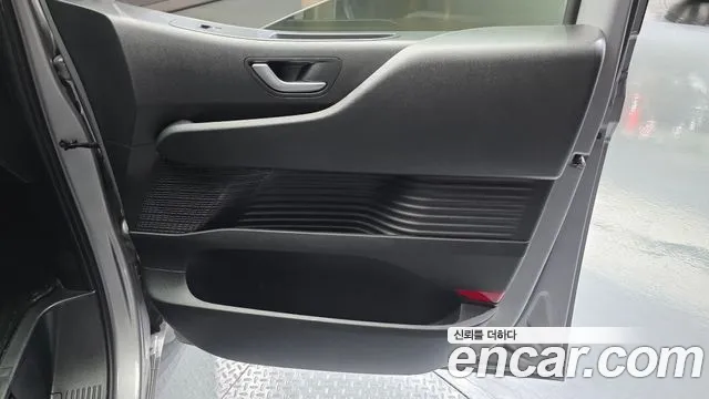 Hyundai Staria — Фото автомобиля 14