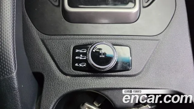 KG_Mobility_Ssangyong Rexton Новый Rexton Sport Дизель 2.2 4WD — Фото автомобиля 17