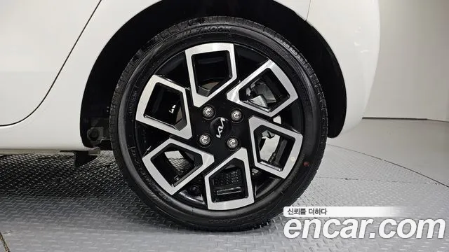 Kia RAY Новый Kia Ray Prestige — Фото автомобиля 20