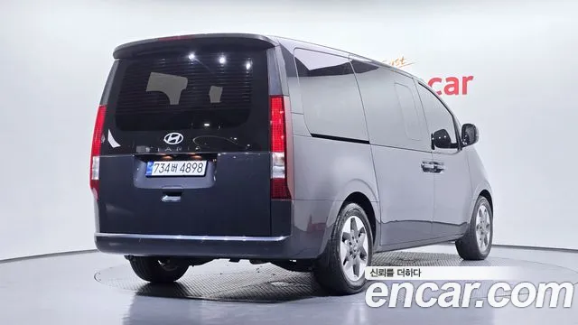 Hyundai Staria Staria Tourer 11 мест — Фото автомобиля 2