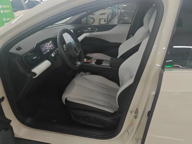 BYD Seal 06 — Фото автомобиля 12