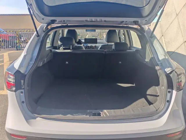 Nissan Qashqai — Фото автомобиля 15