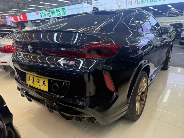 BMW X6 M — Фото автомобиля 5