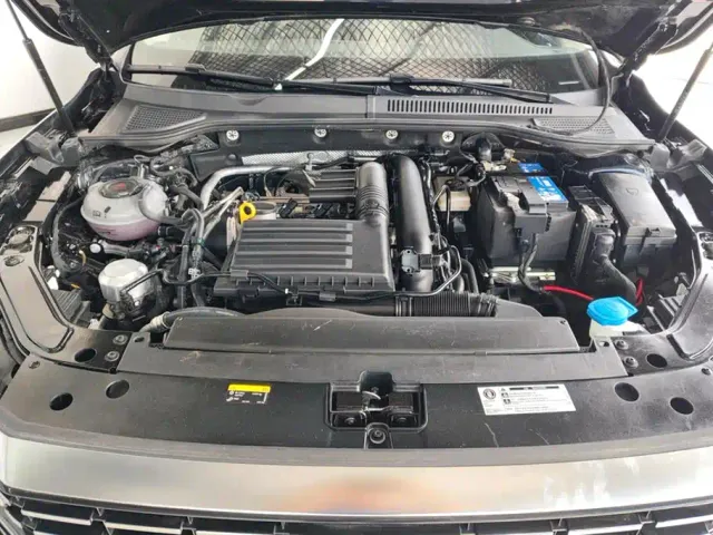 Volkswagen Passat — Фото автомобиля 10