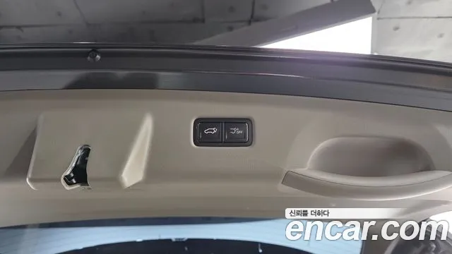 Kia Carnival 4th Gen — Фото автомобиля 26