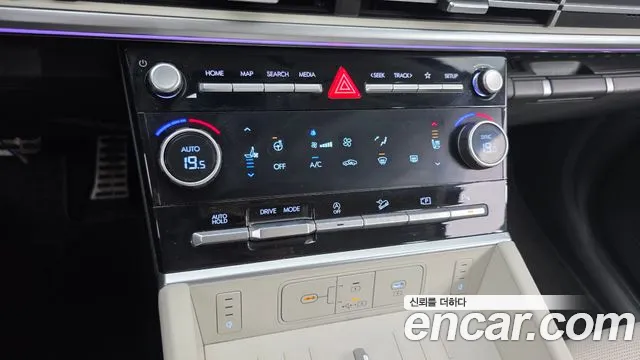 Hyundai Santa Fe MX5 — Фото автомобиля 17