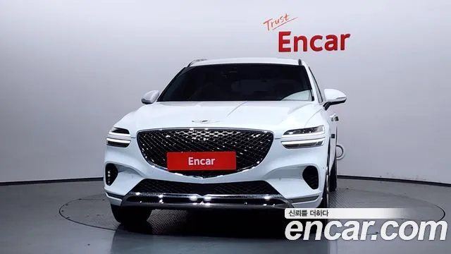 Genesis GV70 2.5T Бензин AWD — Фото автомобиля 3