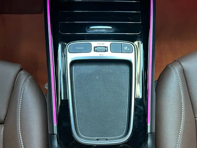 Mercedes-Benz GLB-Class — Фото автомобиля 15