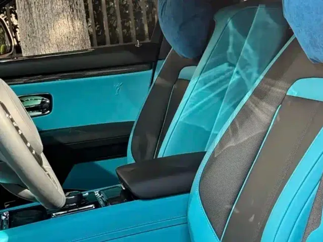 Rolls-Royce Ghost — Фото автомобиля 10
