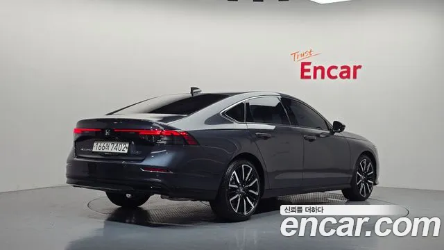Honda Accord 11th Gen — Фото автомобиля 2