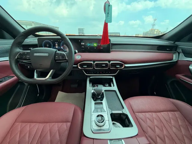 Jetour X70 Plus — Фото автомобиля 9