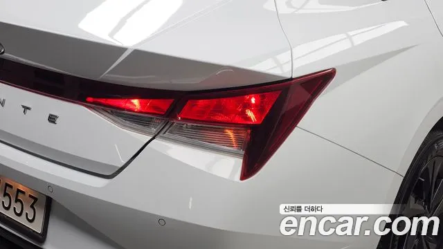 Hyundai Avante CN7 — Фото автомобиля 8