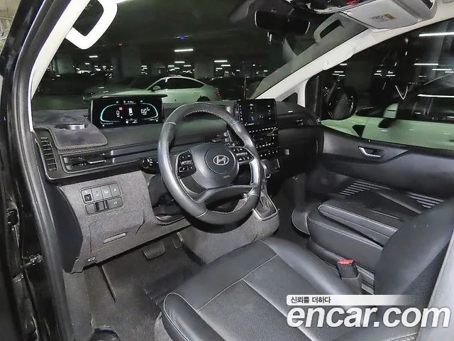 Hyundai Staria — Фото автомобиля 10