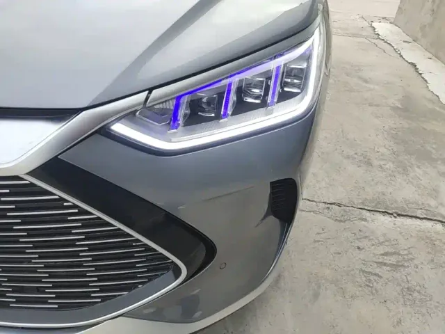 BYD Song PLUS — Фото автомобиля 23