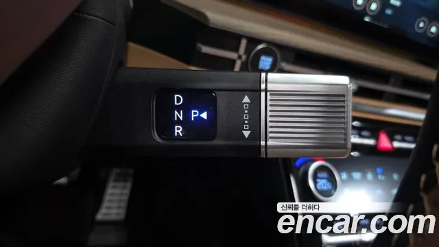 Hyundai Santa Fe MX5 — Фото автомобиля 12