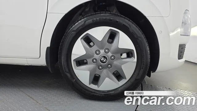 Hyundai Staria Новый Staria — Фото автомобиля 16