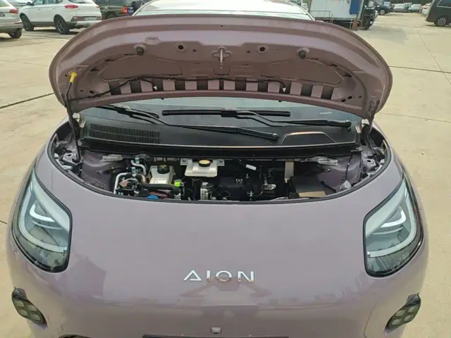 GAC Aion UT — Фото автомобиля 19