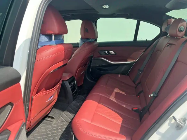 BMW 3 Series — Фото автомобиля 8