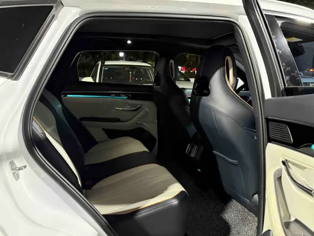 BYD Song PLUS — Фото автомобиля 7