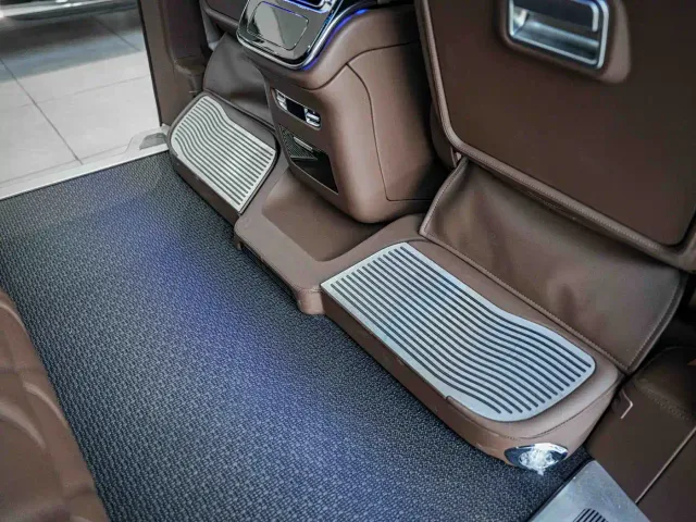 Mercedes-Benz V-Class — Фото автомобиля 10