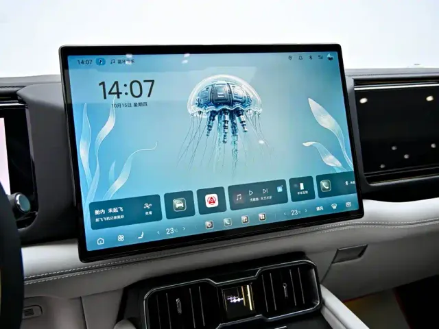BYD FangChengBao Leopard 8 — Фото автомобиля 16