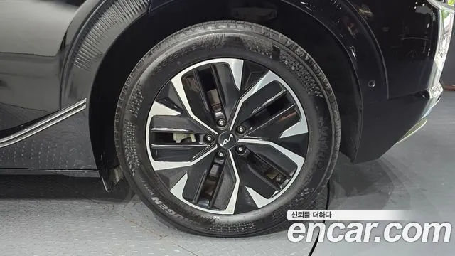 Kia EV6 — Фото автомобиля 6