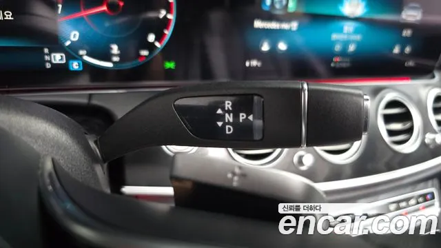 Mercedes-Benz E-Class — Фото автомобиля 9