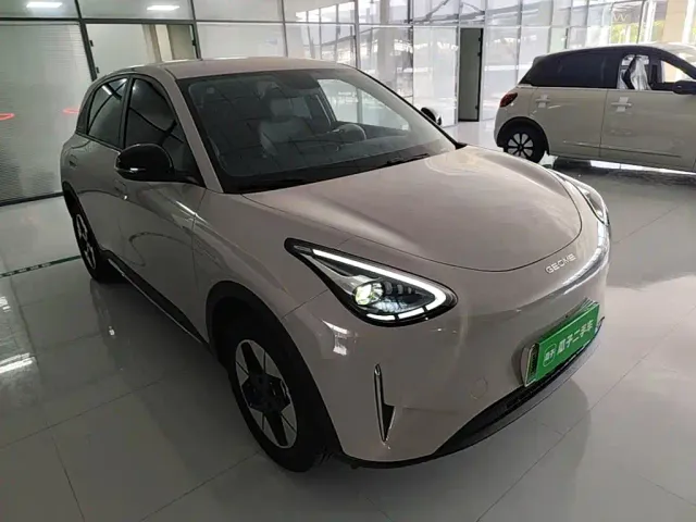 Geely Starry Wish — Фото автомобиля 3