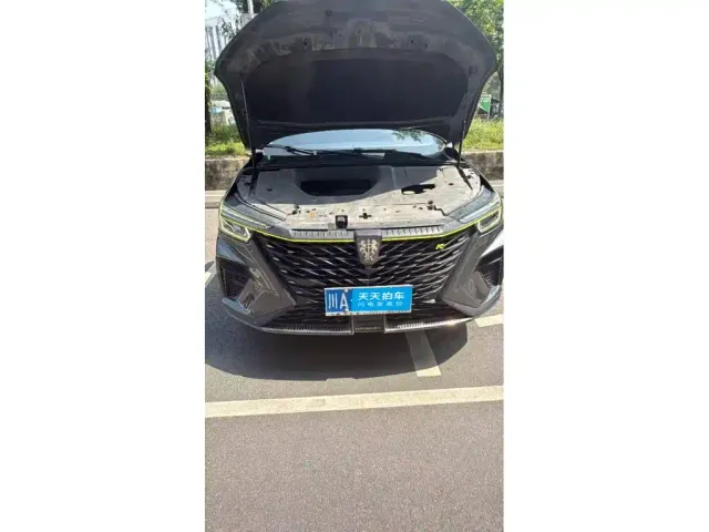 Roewe RX5 — Фото автомобиля 3